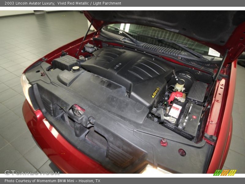 Vivid Red Metallic / Light Parchment 2003 Lincoln Aviator Luxury