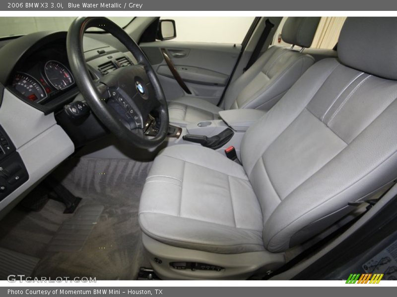 Front Seat of 2006 X3 3.0i