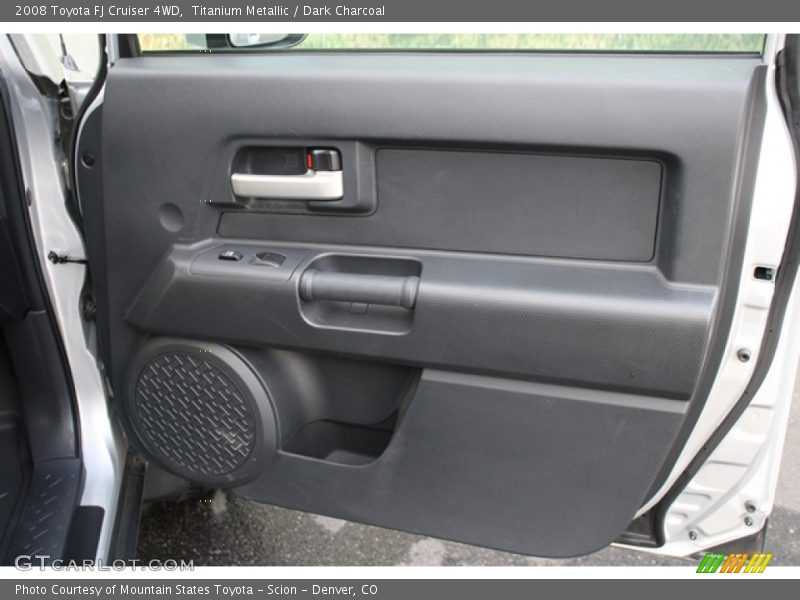 Titanium Metallic / Dark Charcoal 2008 Toyota FJ Cruiser 4WD
