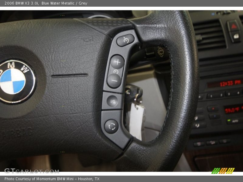 Controls of 2006 X3 3.0i