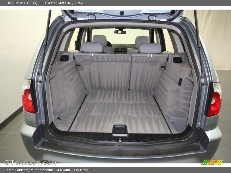  2006 X3 3.0i Trunk