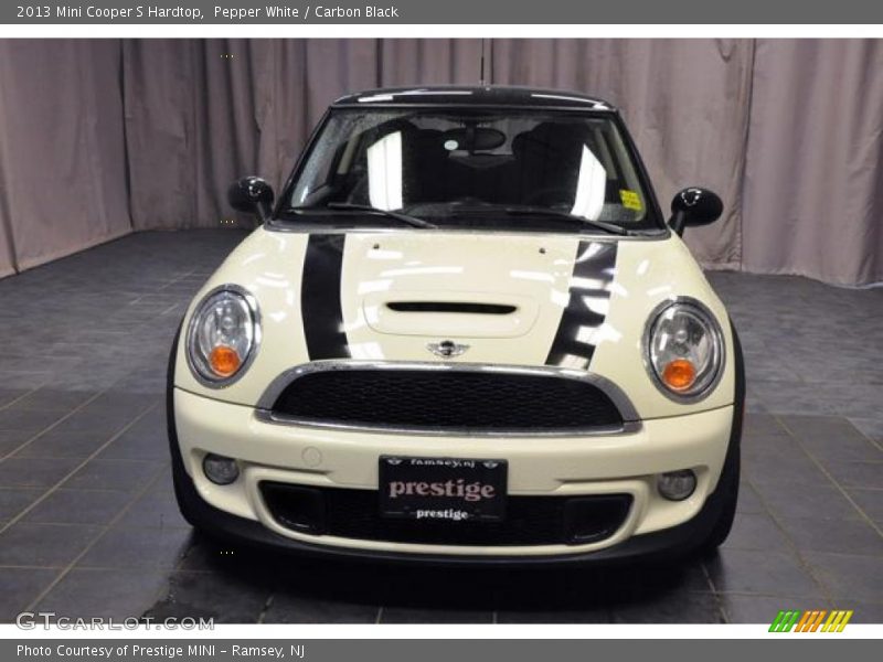 Pepper White / Carbon Black 2013 Mini Cooper S Hardtop