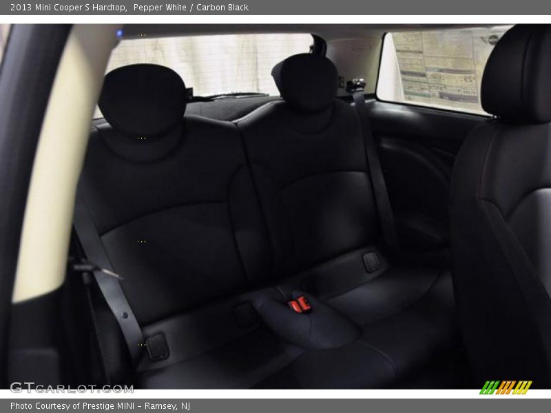 Pepper White / Carbon Black 2013 Mini Cooper S Hardtop
