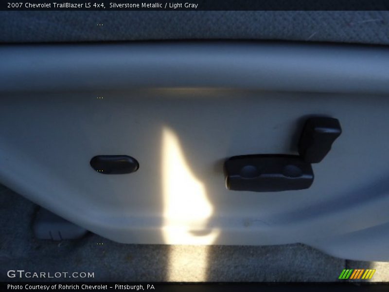 Silverstone Metallic / Light Gray 2007 Chevrolet TrailBlazer LS 4x4