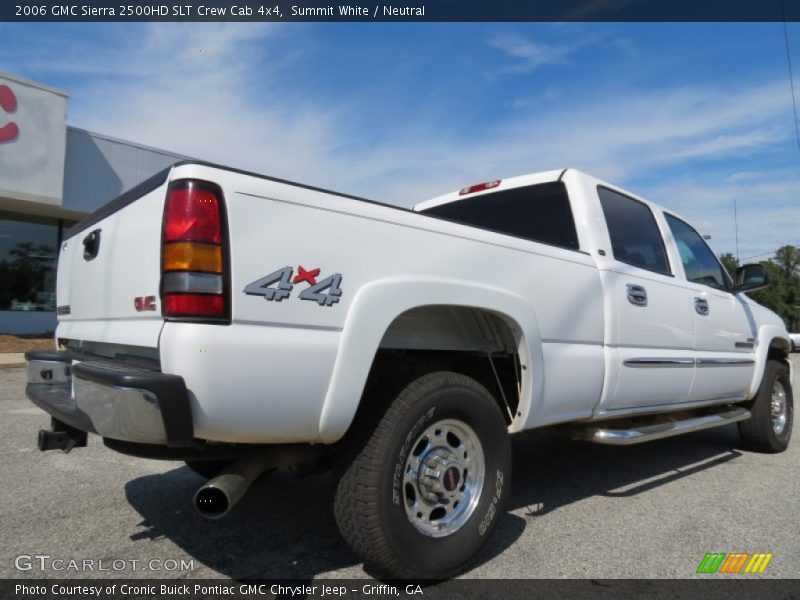 Summit White / Neutral 2006 GMC Sierra 2500HD SLT Crew Cab 4x4