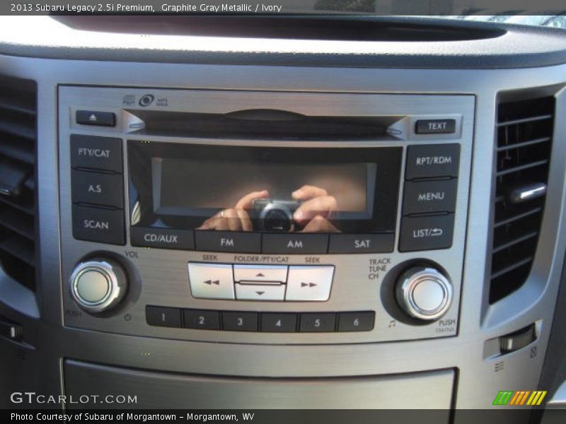 Graphite Gray Metallic / Ivory 2013 Subaru Legacy 2.5i Premium