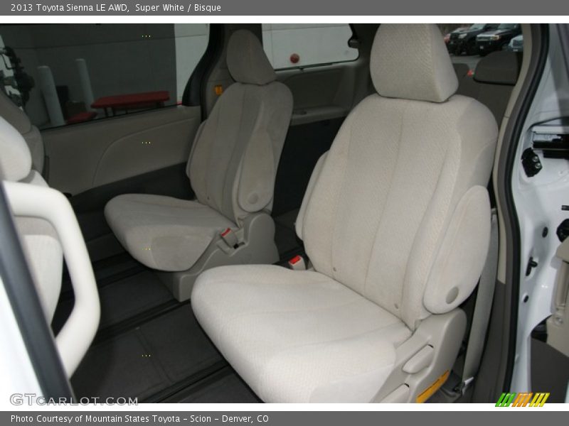 Super White / Bisque 2013 Toyota Sienna LE AWD