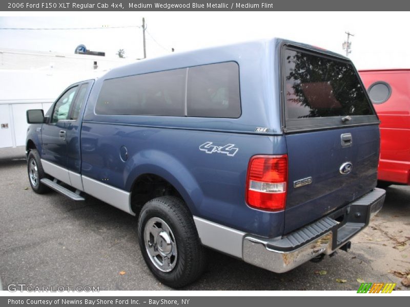 Medium Wedgewood Blue Metallic / Medium Flint 2006 Ford F150 XLT Regular Cab 4x4