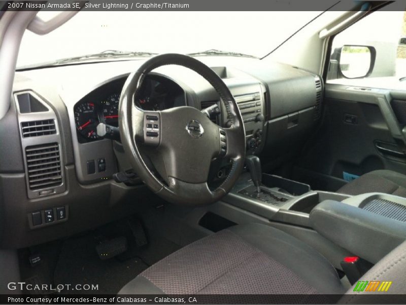 Silver Lightning / Graphite/Titanium 2007 Nissan Armada SE