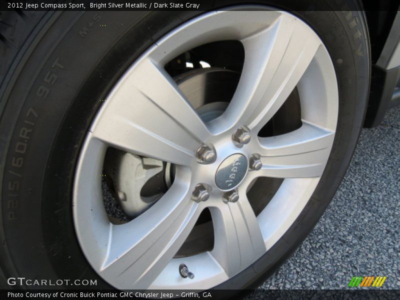 Bright Silver Metallic / Dark Slate Gray 2012 Jeep Compass Sport
