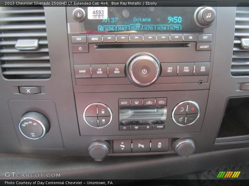 Controls of 2013 Silverado 2500HD LT Extended Cab 4x4