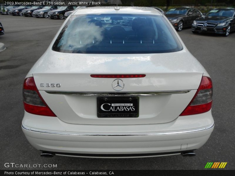 Arctic White / Black 2009 Mercedes-Benz E 350 Sedan