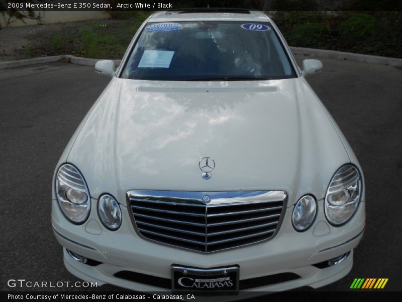 Arctic White / Black 2009 Mercedes-Benz E 350 Sedan