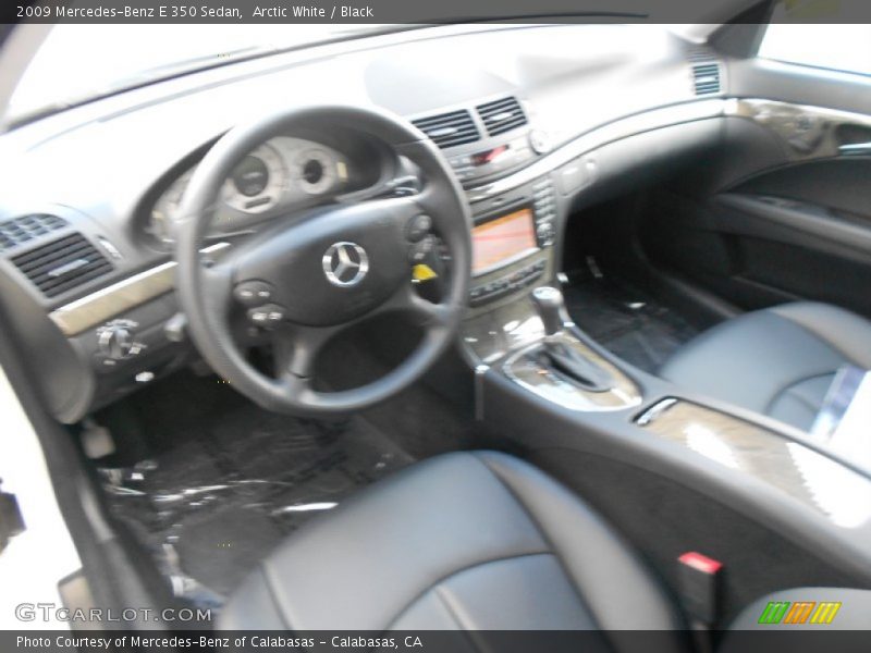 Arctic White / Black 2009 Mercedes-Benz E 350 Sedan