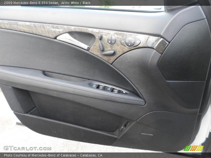 Arctic White / Black 2009 Mercedes-Benz E 350 Sedan