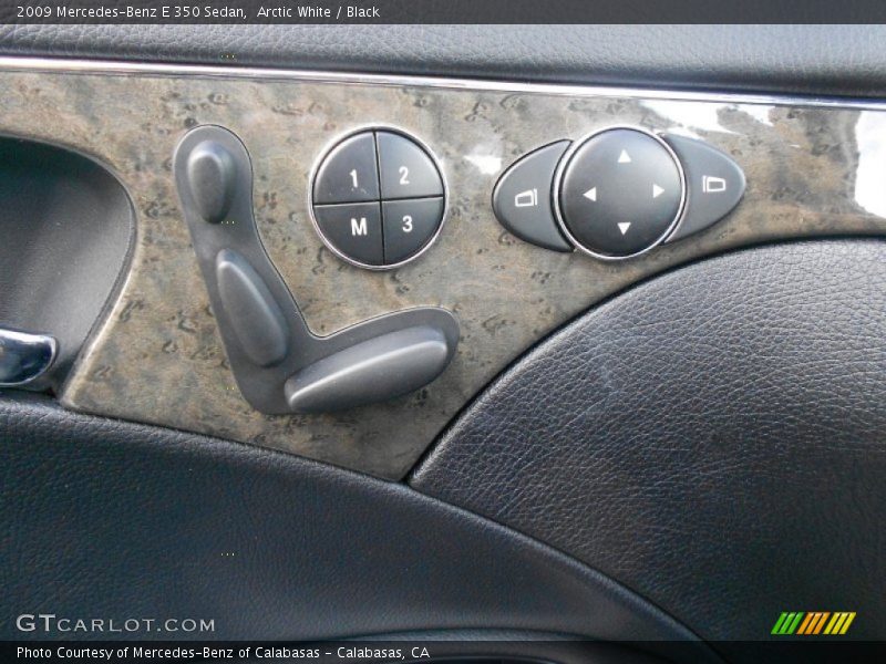 Arctic White / Black 2009 Mercedes-Benz E 350 Sedan