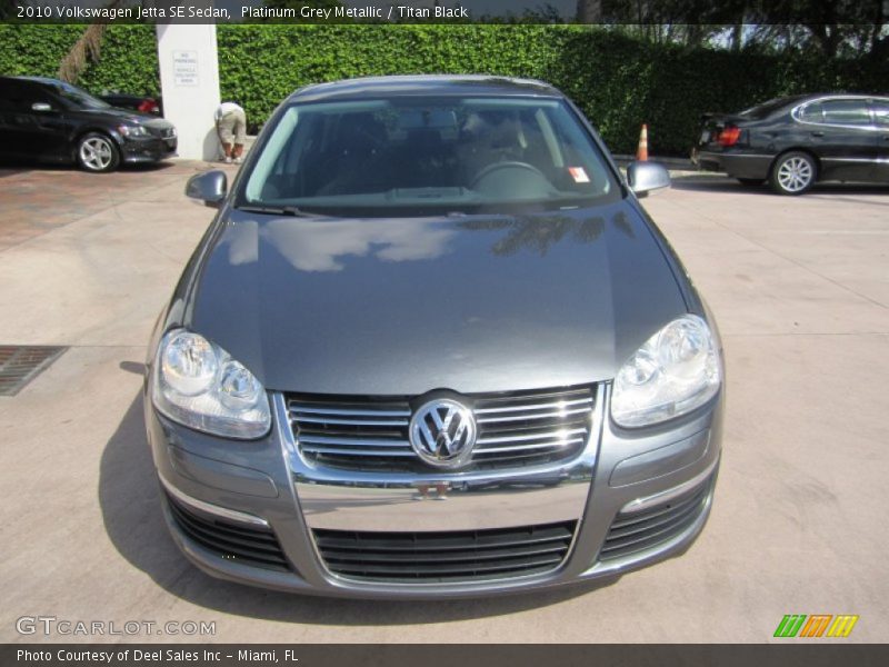 Platinum Grey Metallic / Titan Black 2010 Volkswagen Jetta SE Sedan
