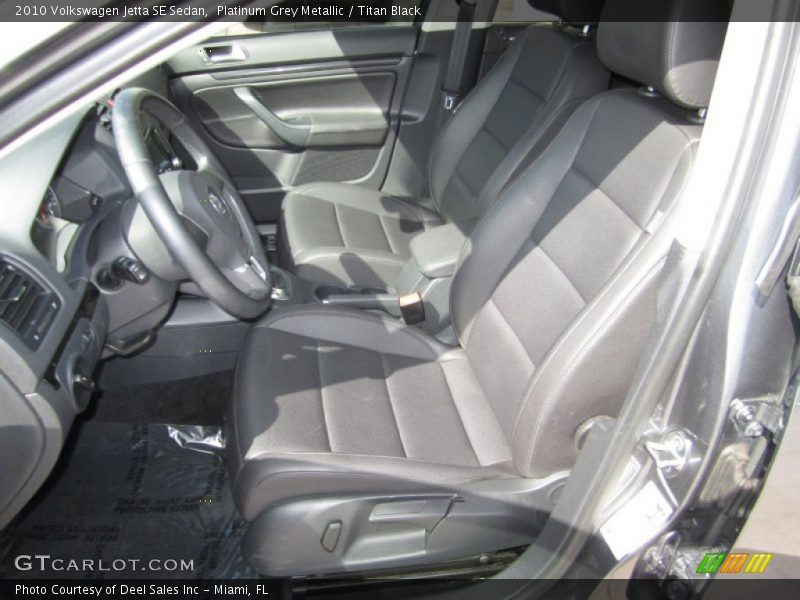 Platinum Grey Metallic / Titan Black 2010 Volkswagen Jetta SE Sedan