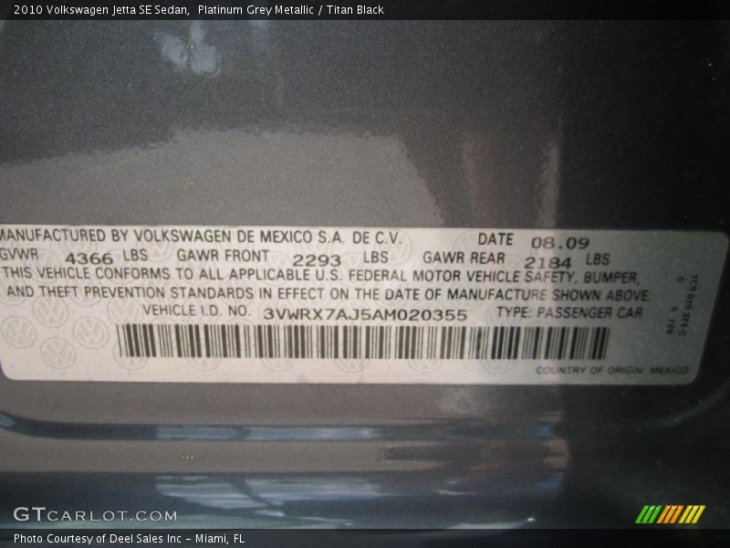 Platinum Grey Metallic / Titan Black 2010 Volkswagen Jetta SE Sedan