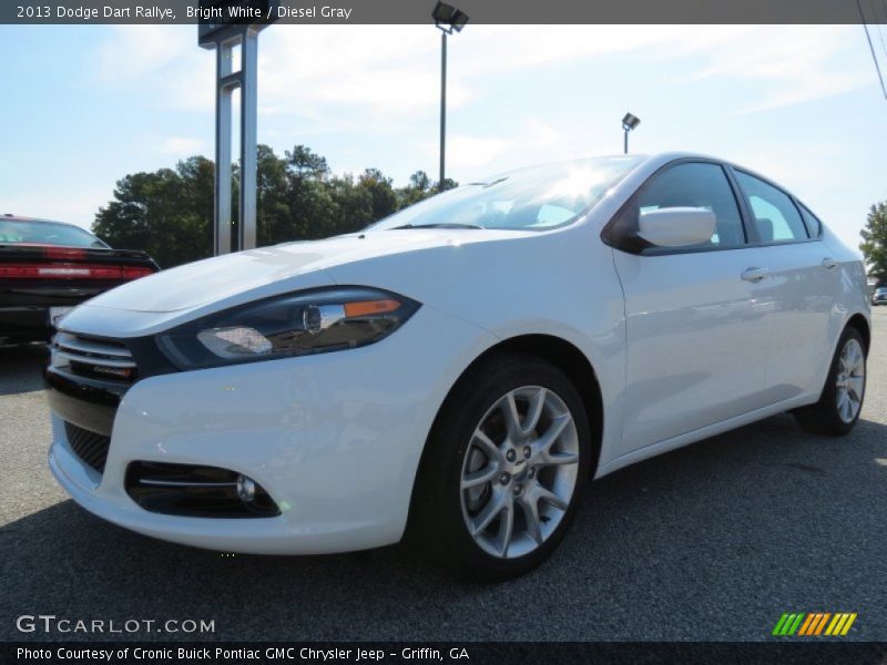 Bright White / Diesel Gray 2013 Dodge Dart Rallye