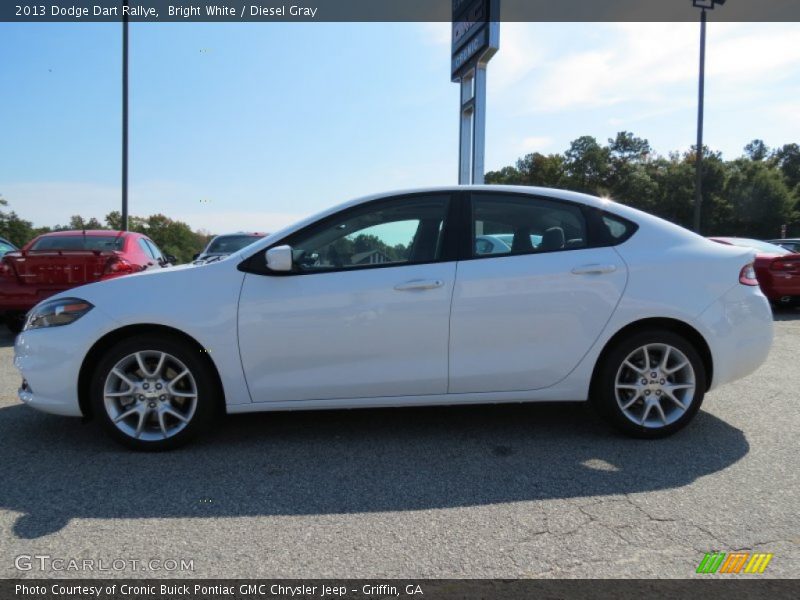 Bright White / Diesel Gray 2013 Dodge Dart Rallye