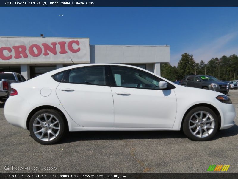 Bright White / Diesel Gray 2013 Dodge Dart Rallye