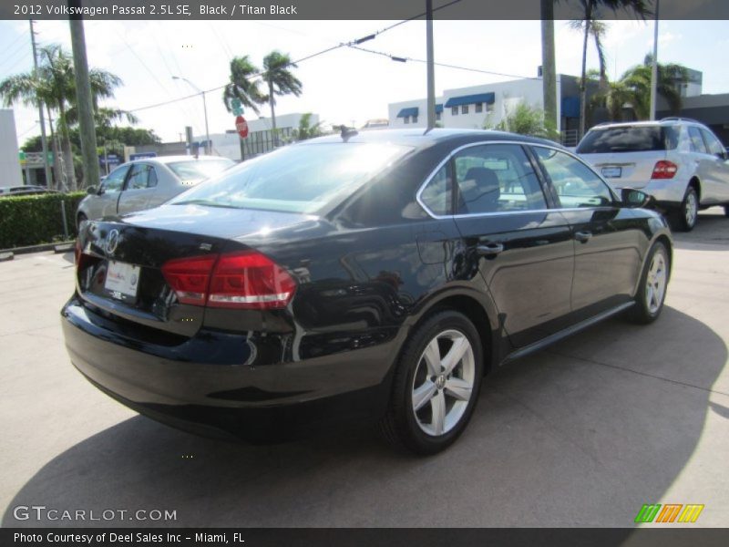Black / Titan Black 2012 Volkswagen Passat 2.5L SE