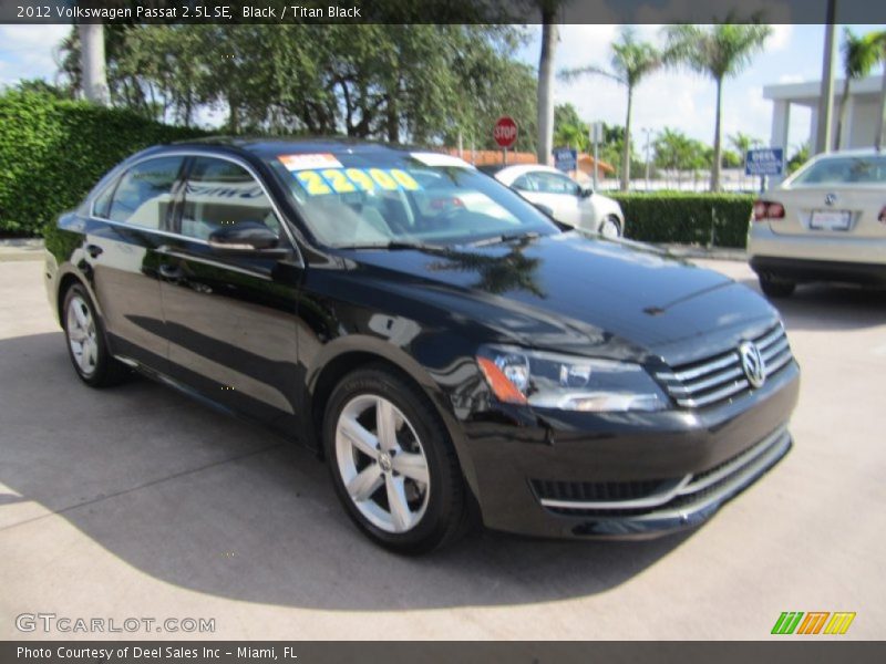 Black / Titan Black 2012 Volkswagen Passat 2.5L SE