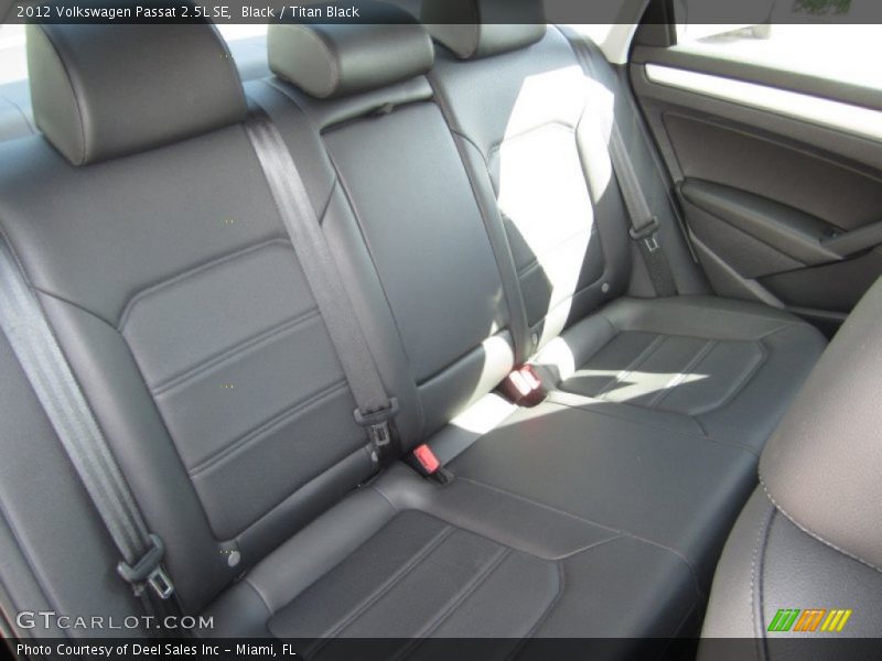 Black / Titan Black 2012 Volkswagen Passat 2.5L SE