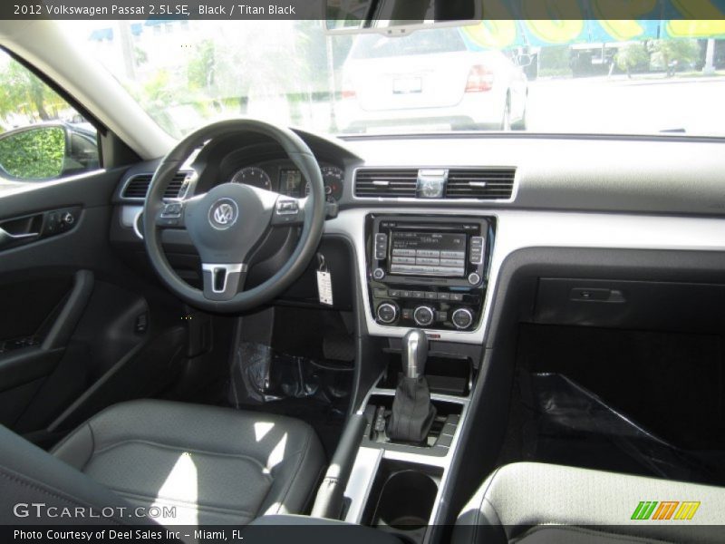 Black / Titan Black 2012 Volkswagen Passat 2.5L SE