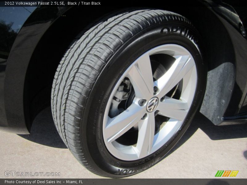 Black / Titan Black 2012 Volkswagen Passat 2.5L SE