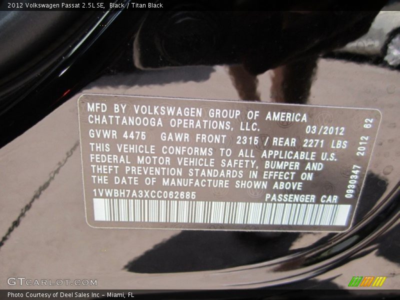 Black / Titan Black 2012 Volkswagen Passat 2.5L SE