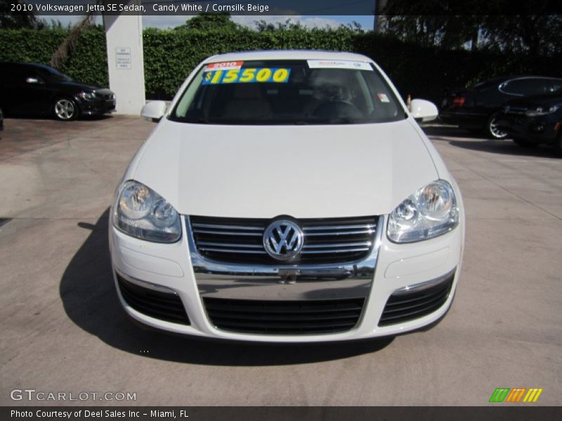 Candy White / Cornsilk Beige 2010 Volkswagen Jetta SE Sedan