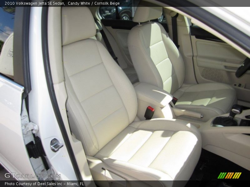 Candy White / Cornsilk Beige 2010 Volkswagen Jetta SE Sedan