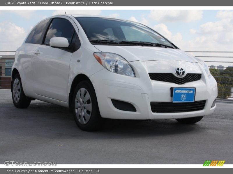 Polar White / Dark Charcoal 2009 Toyota Yaris 3 Door Liftback