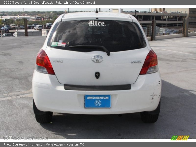 Polar White / Dark Charcoal 2009 Toyota Yaris 3 Door Liftback