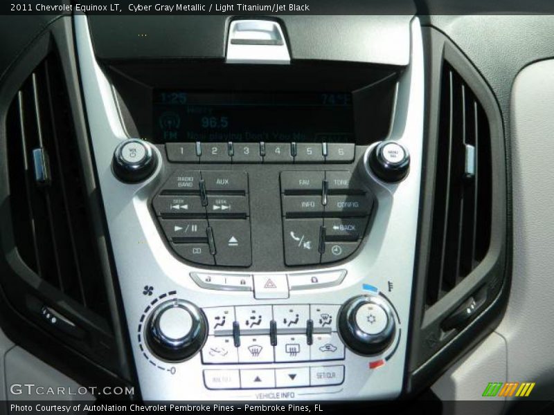 Cyber Gray Metallic / Light Titanium/Jet Black 2011 Chevrolet Equinox LT