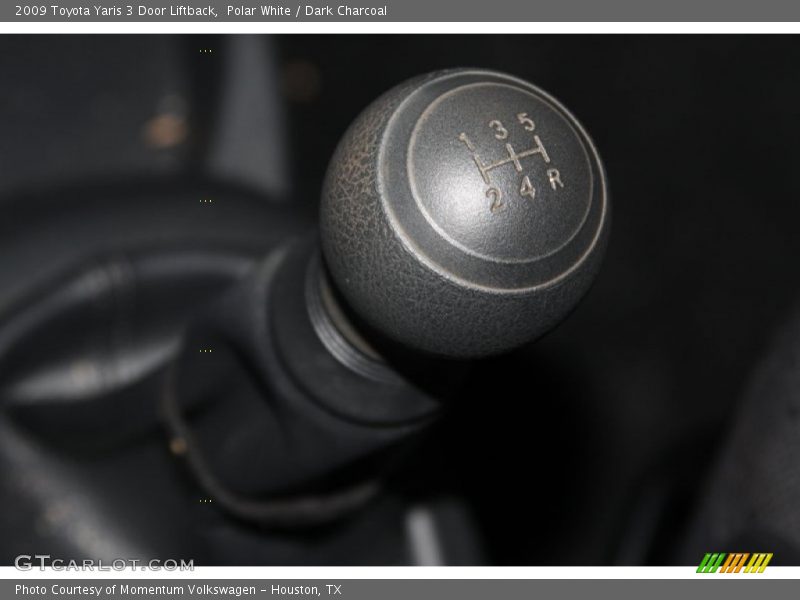 Polar White / Dark Charcoal 2009 Toyota Yaris 3 Door Liftback