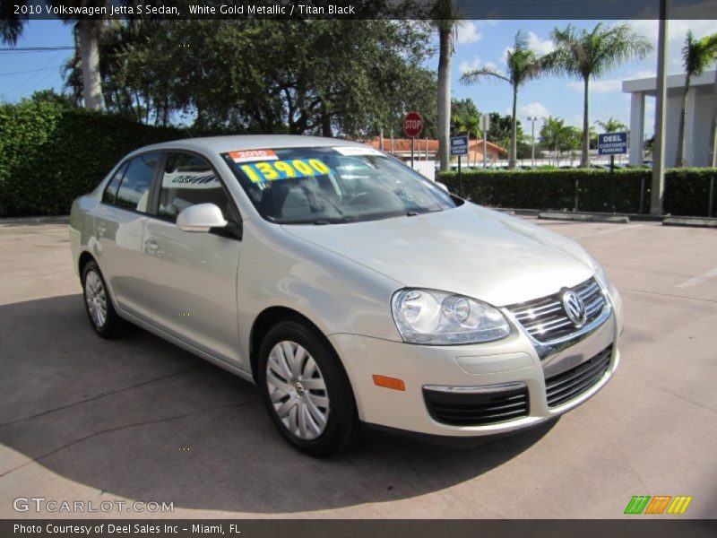 White Gold Metallic / Titan Black 2010 Volkswagen Jetta S Sedan