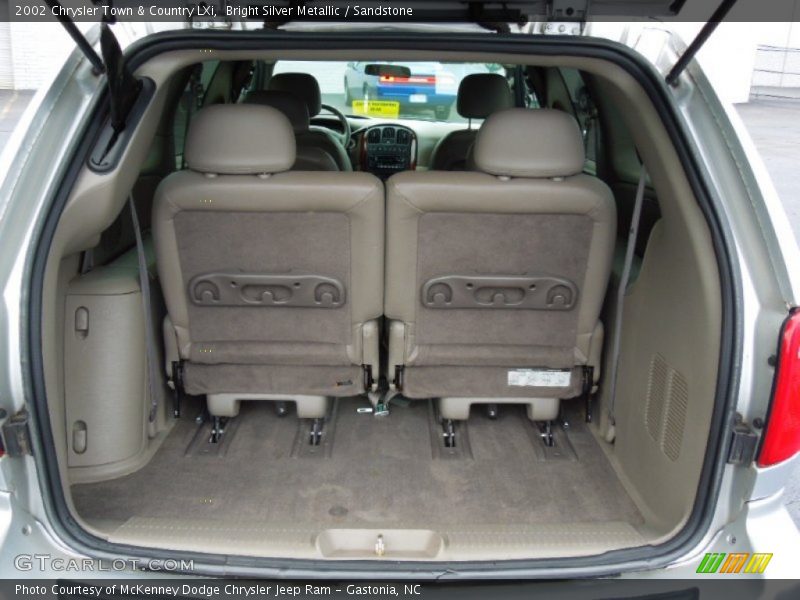  2002 Town & Country LXi Trunk