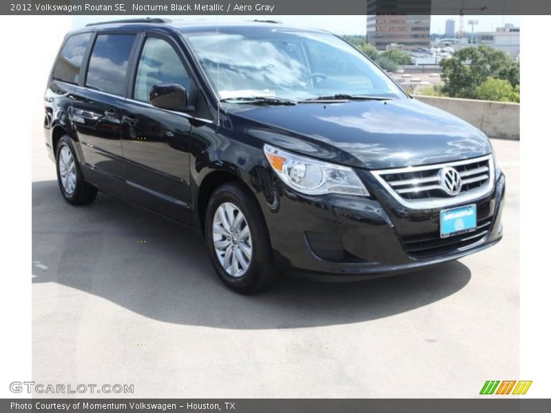 Nocturne Black Metallic / Aero Gray 2012 Volkswagen Routan SE