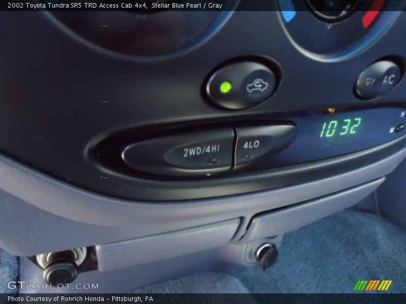 Stellar Blue Pearl / Gray 2002 Toyota Tundra SR5 TRD Access Cab 4x4