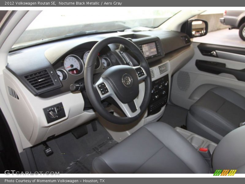 Nocturne Black Metallic / Aero Gray 2012 Volkswagen Routan SE