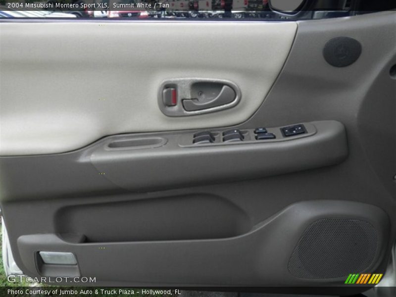 Summit White / Tan 2004 Mitsubishi Montero Sport XLS