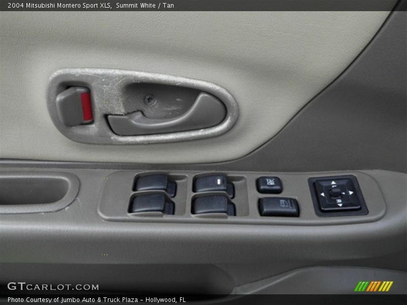 Summit White / Tan 2004 Mitsubishi Montero Sport XLS