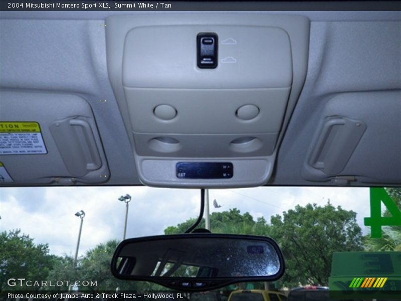 Summit White / Tan 2004 Mitsubishi Montero Sport XLS