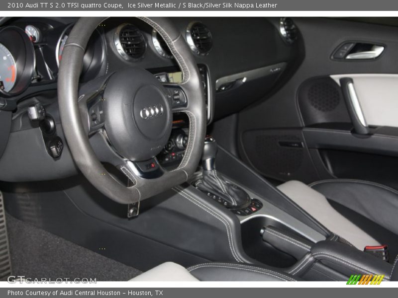 Dashboard of 2010 TT S 2.0 TFSI quattro Coupe