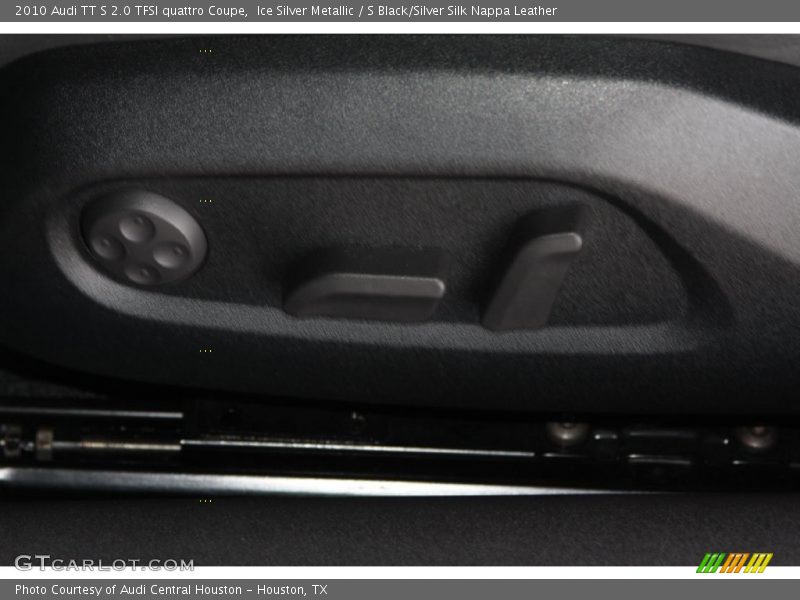 Ice Silver Metallic / S Black/Silver Silk Nappa Leather 2010 Audi TT S 2.0 TFSI quattro Coupe
