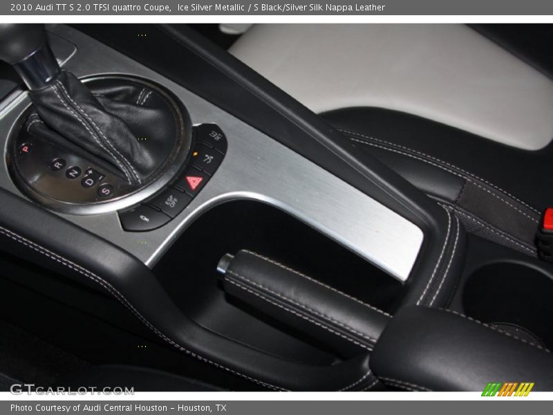 Ice Silver Metallic / S Black/Silver Silk Nappa Leather 2010 Audi TT S 2.0 TFSI quattro Coupe