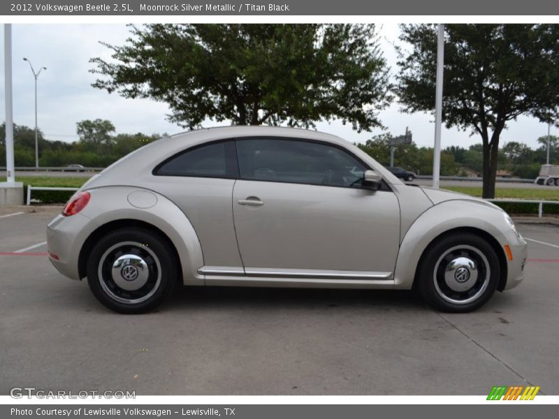 Moonrock Silver Metallic / Titan Black 2012 Volkswagen Beetle 2.5L